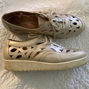 Aquatalia Platform Cut out Runners 9